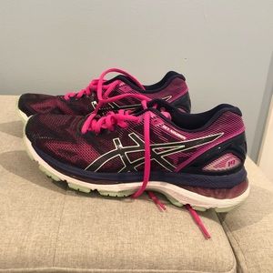 ASICS Gel Nimbus Running Shoes Size 7